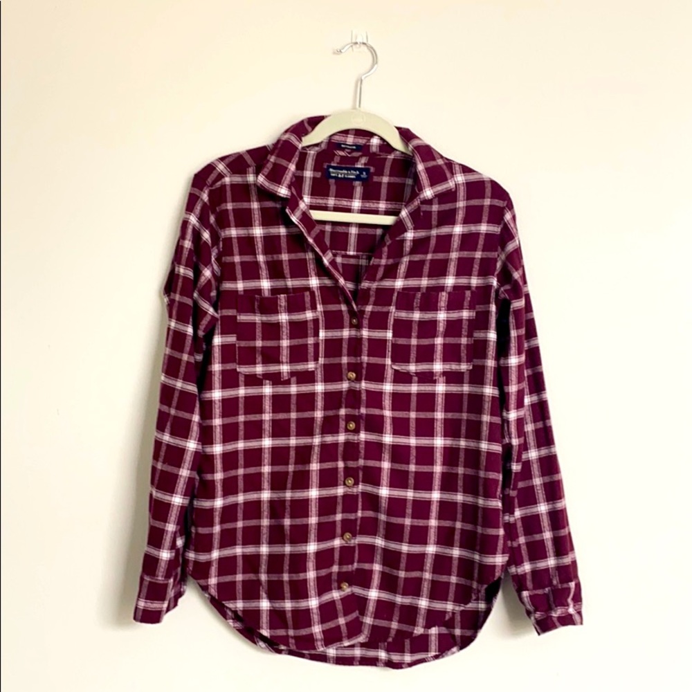 A&F Soft Boyfriend Flannel, Burgundy, Small